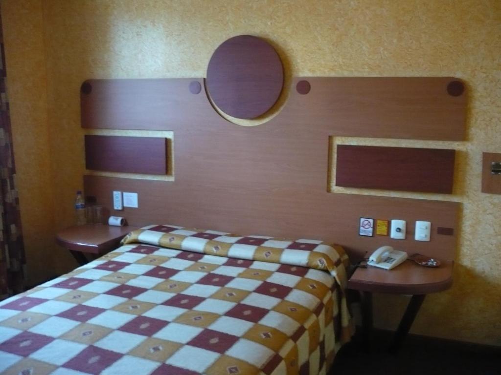 Hotel Universal Mexico City Room photo